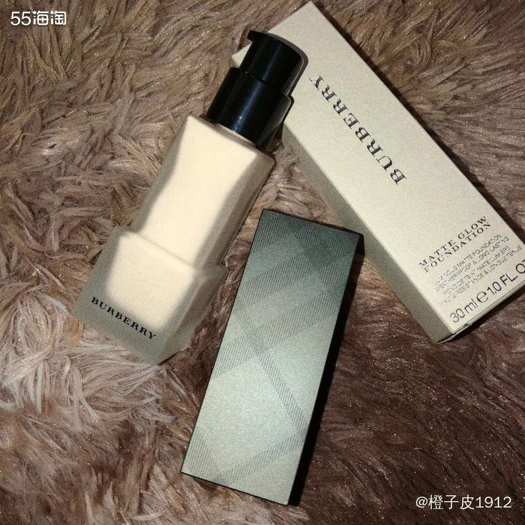 🌟BURBERRY的这一款粉底液算是比较冷门的，但是真的好