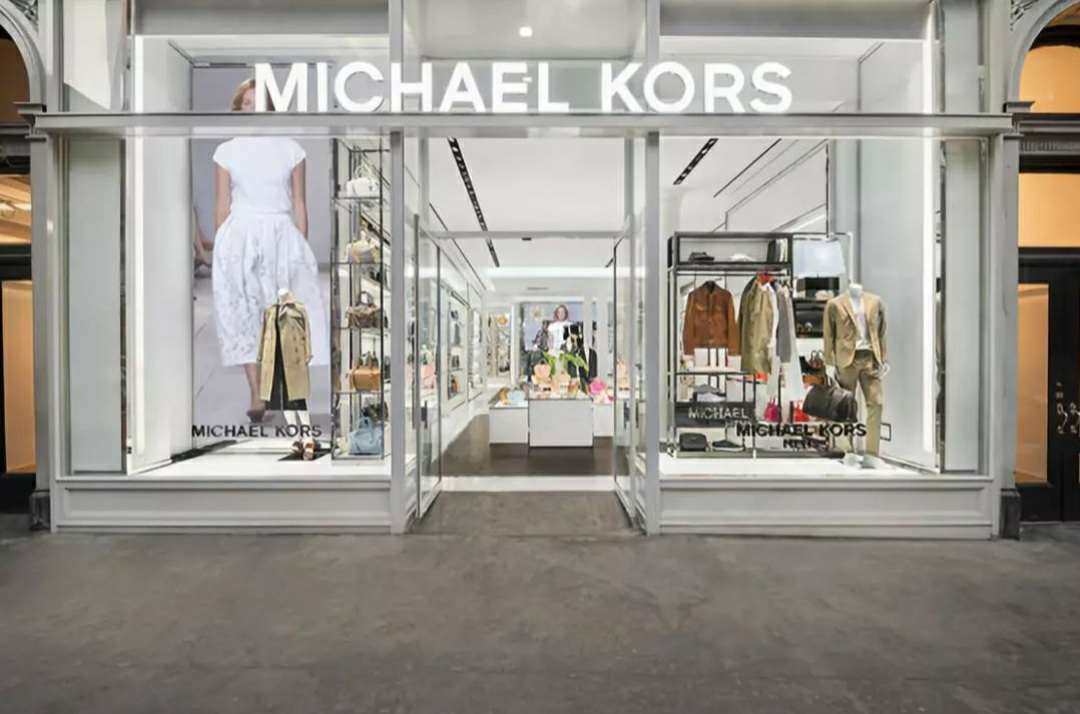 🍝前几天我发了我买mk纪念日大促,折上85折.买了两款包,