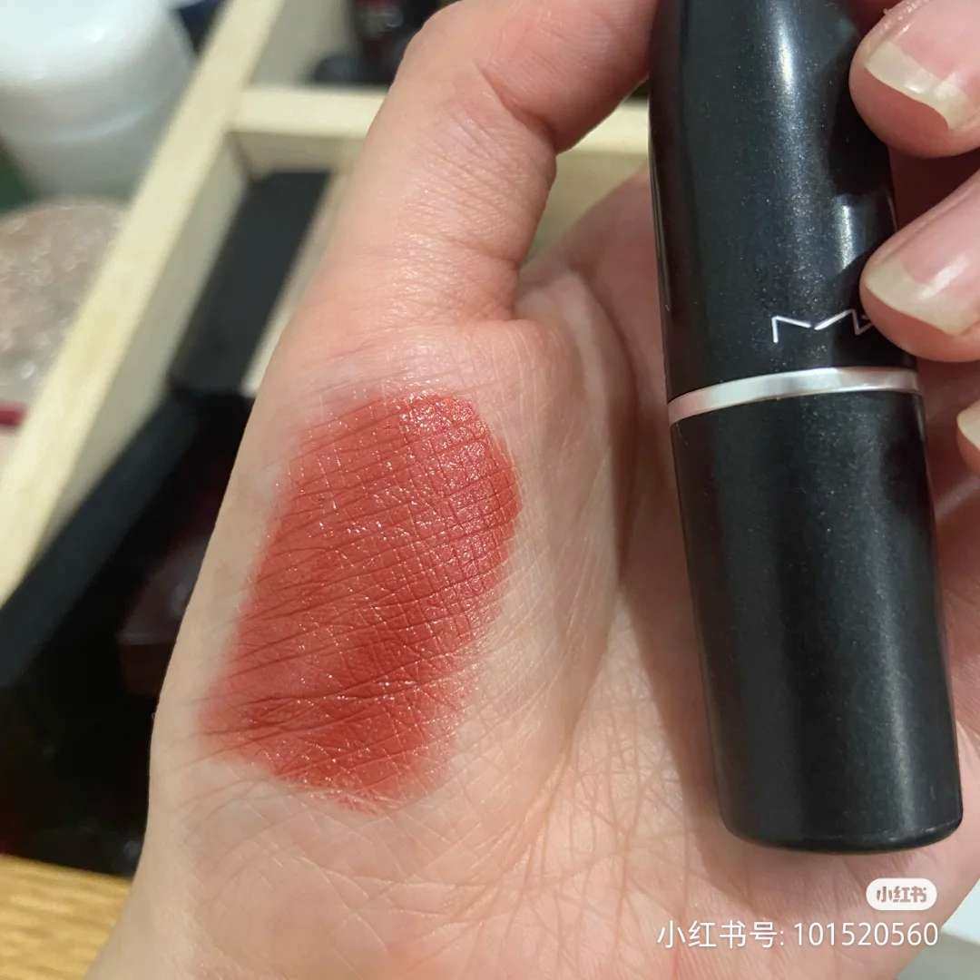【余货包邮出】 ①（唇釉）mac998丝缎唇膏唇釉南瓜色**
