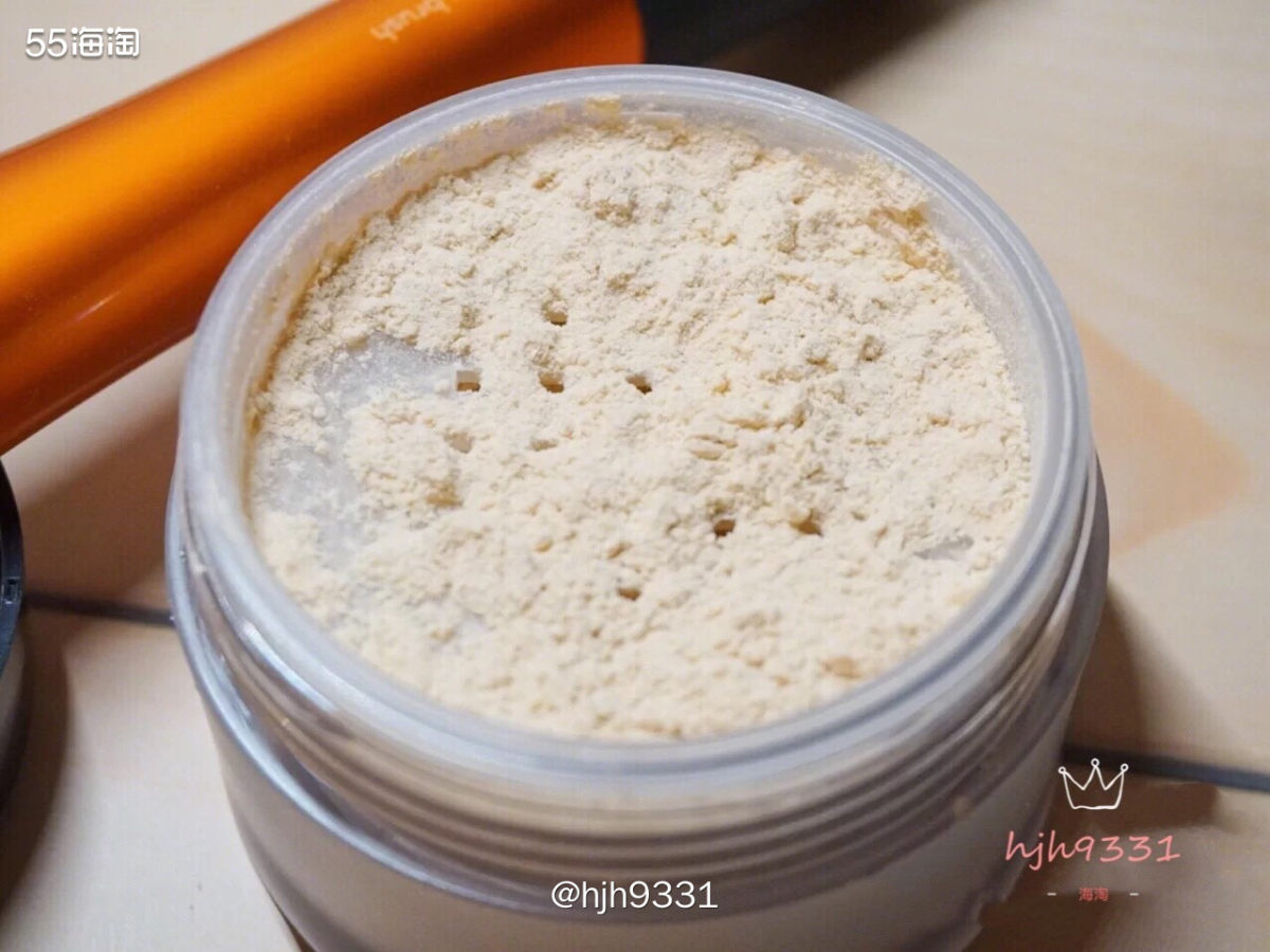 购买网站：Lookfantastic  种草物品：罗拉散粉2