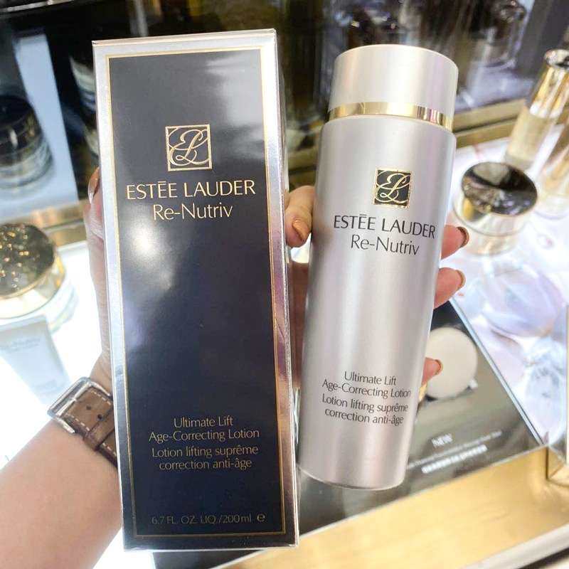 ✅雅诗兰黛白金级奢宠精华露有抗衰老/抗皱、提拉紧致的功效，浓