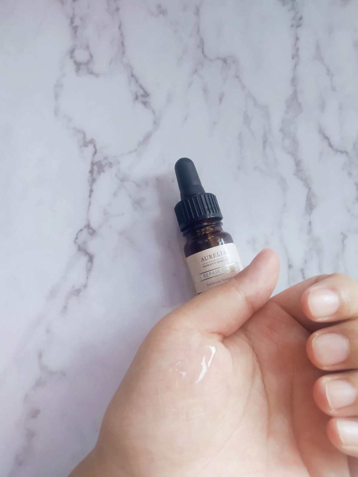 Aurelia家的益生菌浓缩精华是我去年的年度爱用精华，这个
