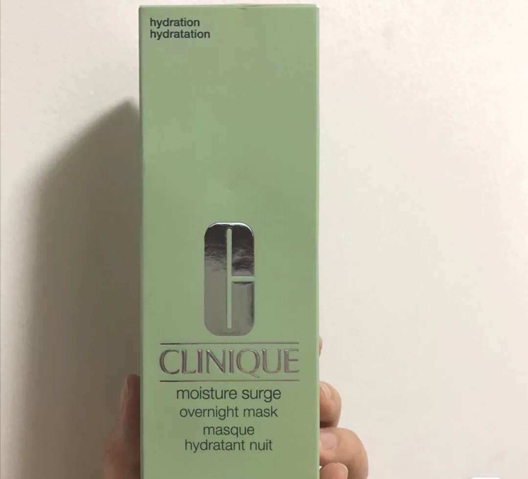 四月份倩碧满赠活动送的吧。当初没准备下单倩碧的，觉得不够优惠