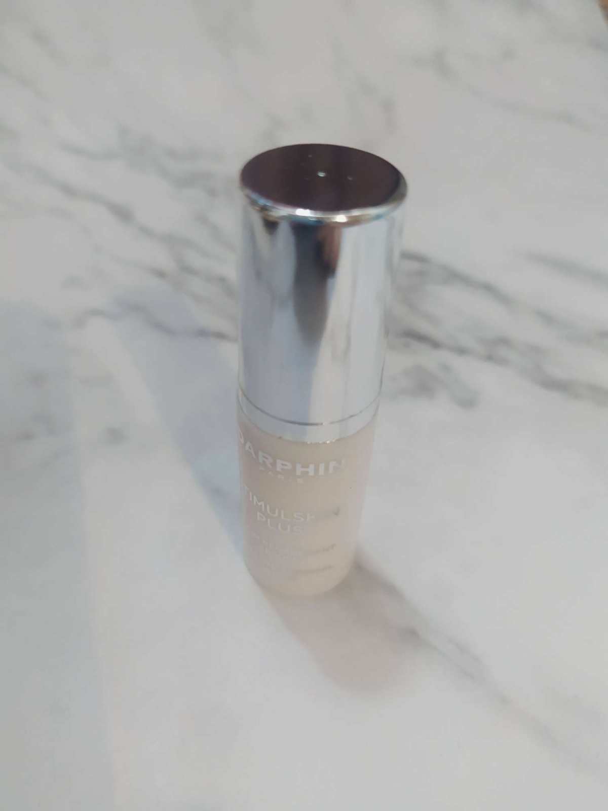 最近朵梵银钻系列升级了，从精华到面霜都进行了成分上的升级，今