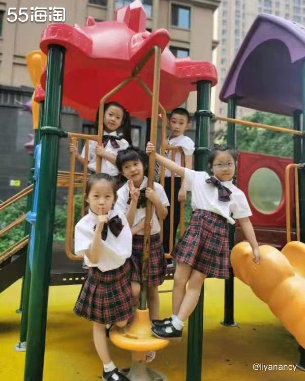 ✨看到最美毕业照活动，先是回忆了下我的毕业照：  1、小学的