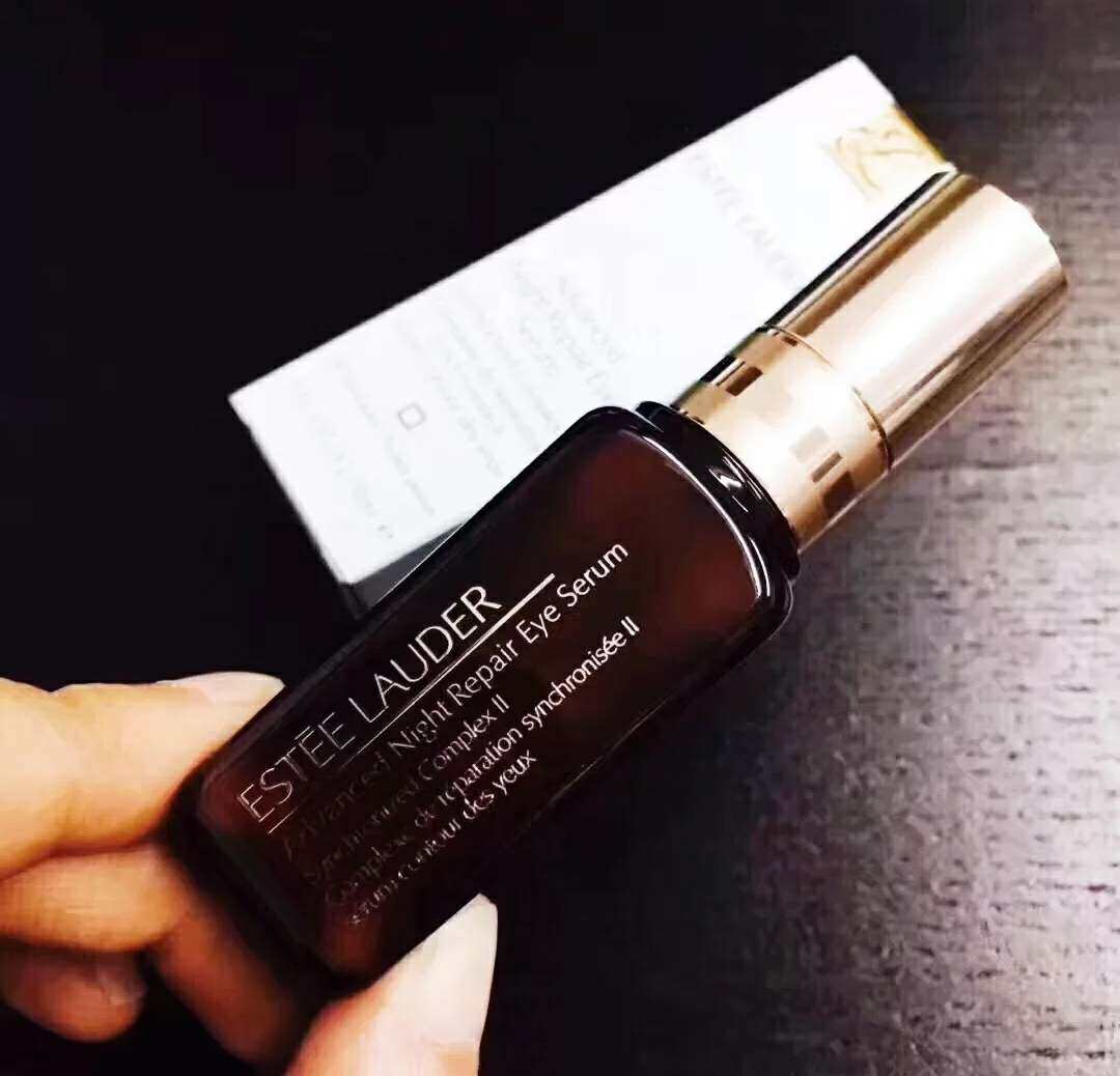 🎁雅诗兰黛密集修护眼部精华,一瓶精华凝萃,开启全能的护眼体