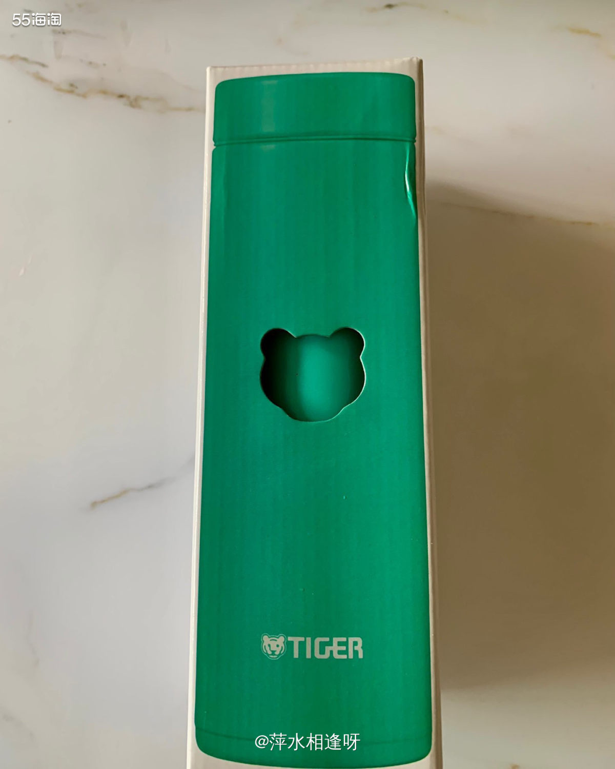 ✨这个虎牌保温杯，是刚到手的，还热乎着。这个牌子是第一次买，