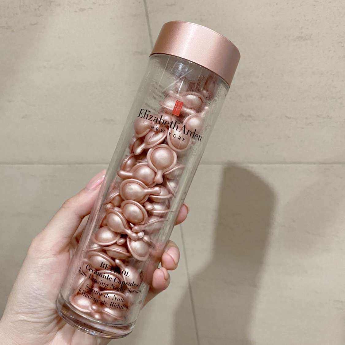 ✅雅顿粉胶是雅顿家的口碑产品，基本上人手一瓶，用过的都会爱上
