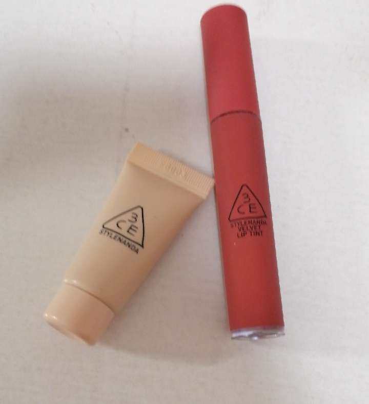 刚入手不到一个月，赞扬一下这支唇釉！！ 黄皮入手绝对会让你惊
