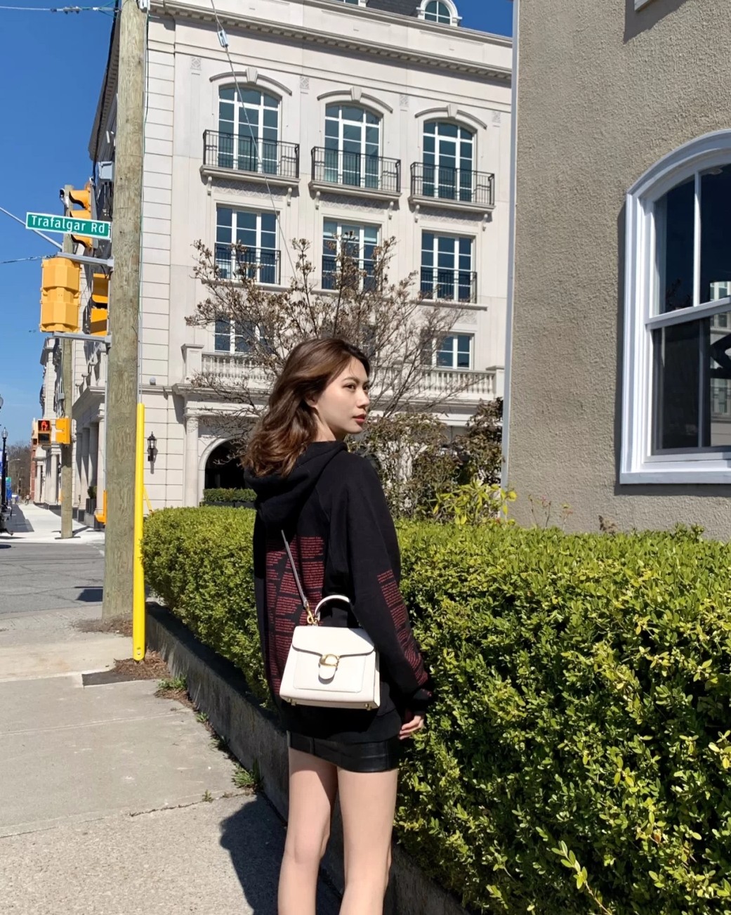蔻驰Coach 经典 纯白色Tabby 20 ，保真，有凭证