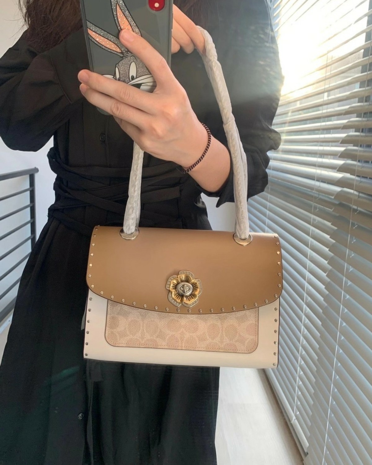 蔻驰coach 绝美奶茶parker 26山茶花单肩斜挎手提