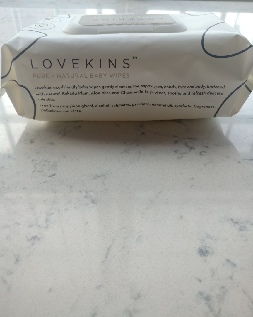 分享给大家一款好用的澳洲品牌lovekins婴儿湿巾，多层净