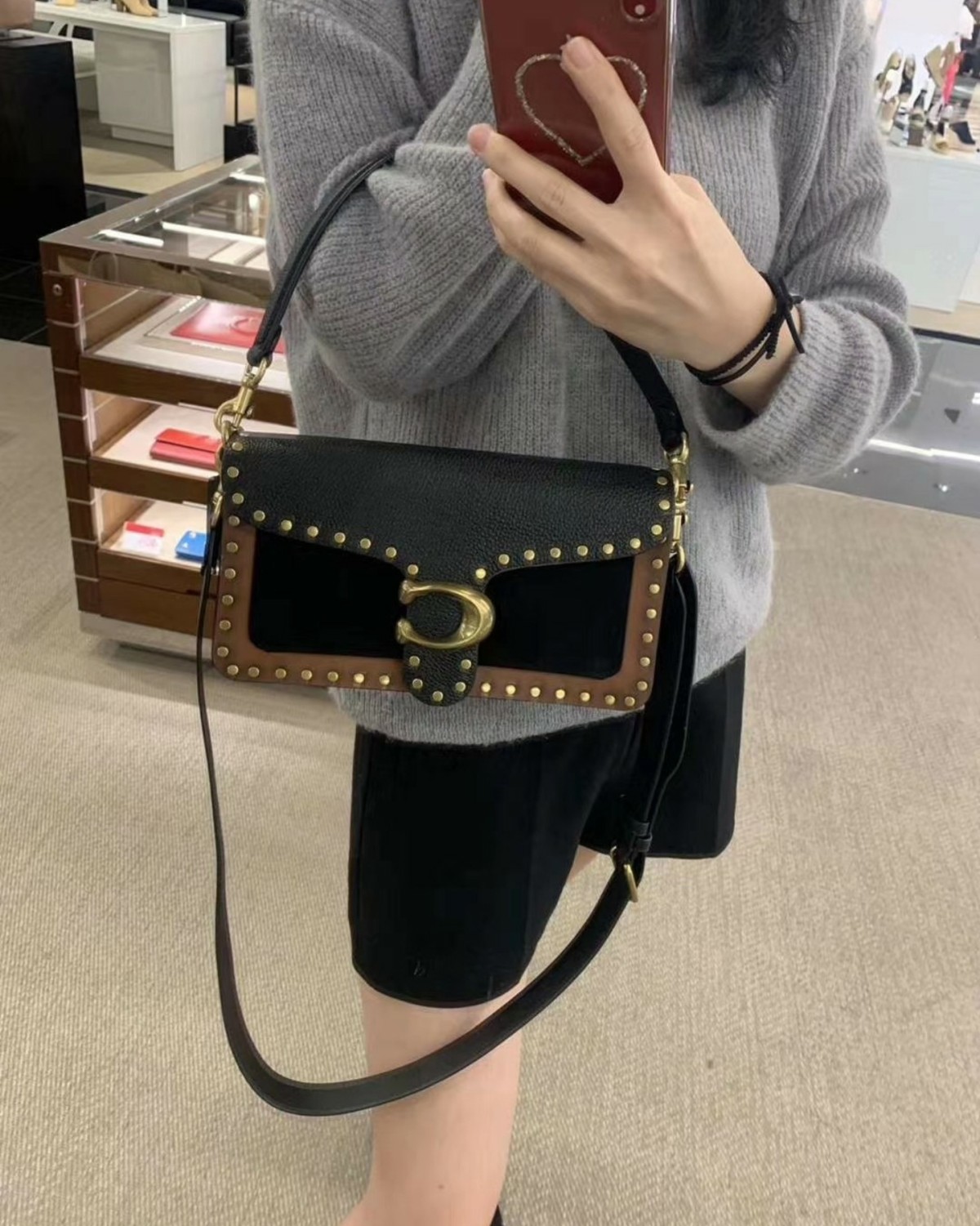 蔻驰Coach 钮钉Tabby 26 单肩斜挎手提包，保真，