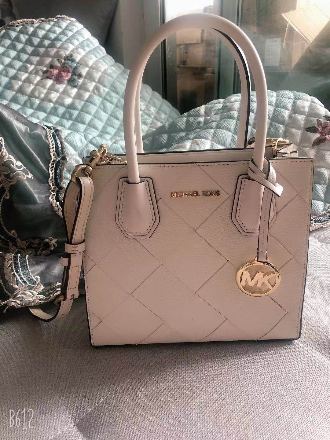👜购买网站：Michael Kors（迈克尔·高司）美国官