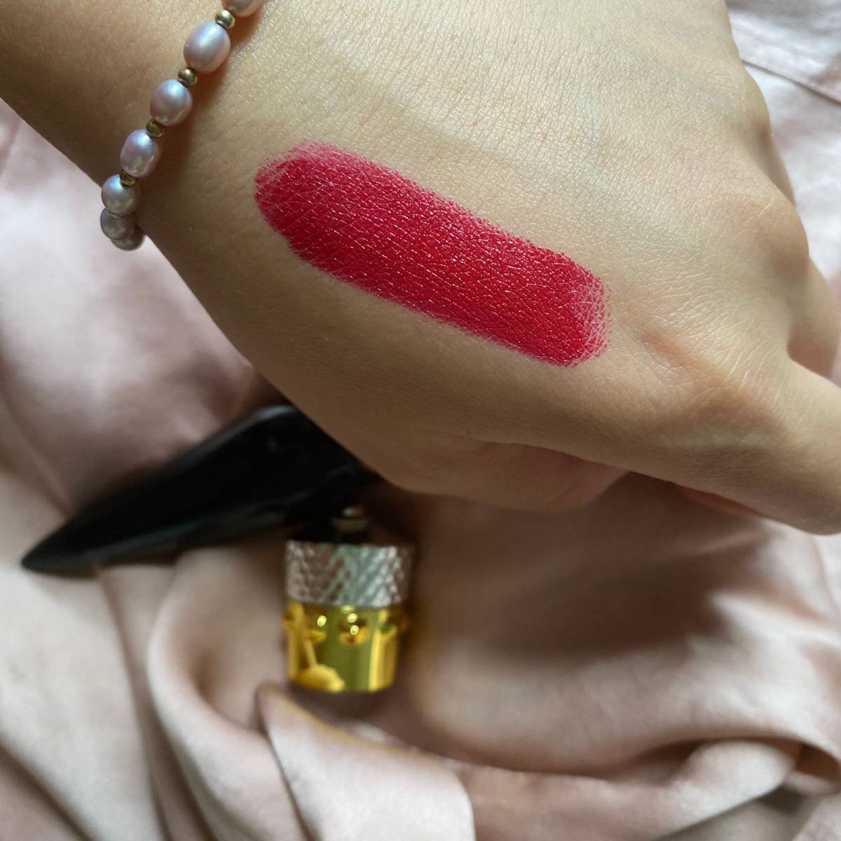 💄我老公平时就是在关注我用的护肤品和彩妆，看我要是很久没买