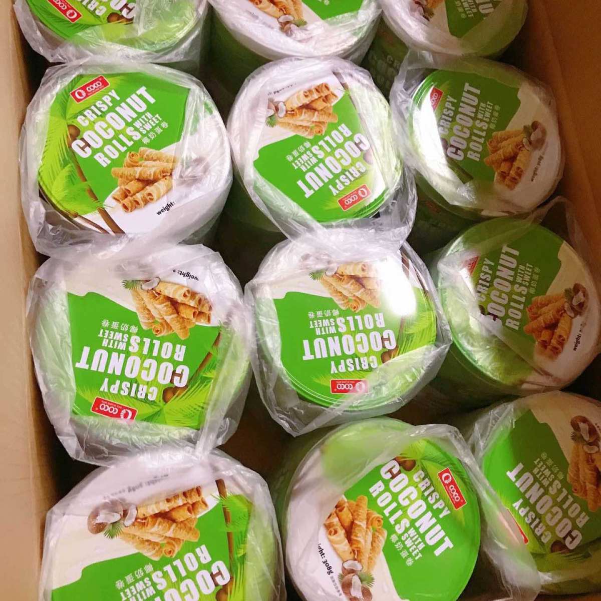 🥥我们家很喜欢吃跟椰子相关的食物，比如我们常年在喝的椰青，