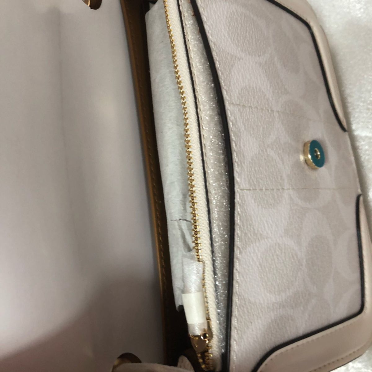 七月份的快乐来源于海淘包包  👜****  Coach包包