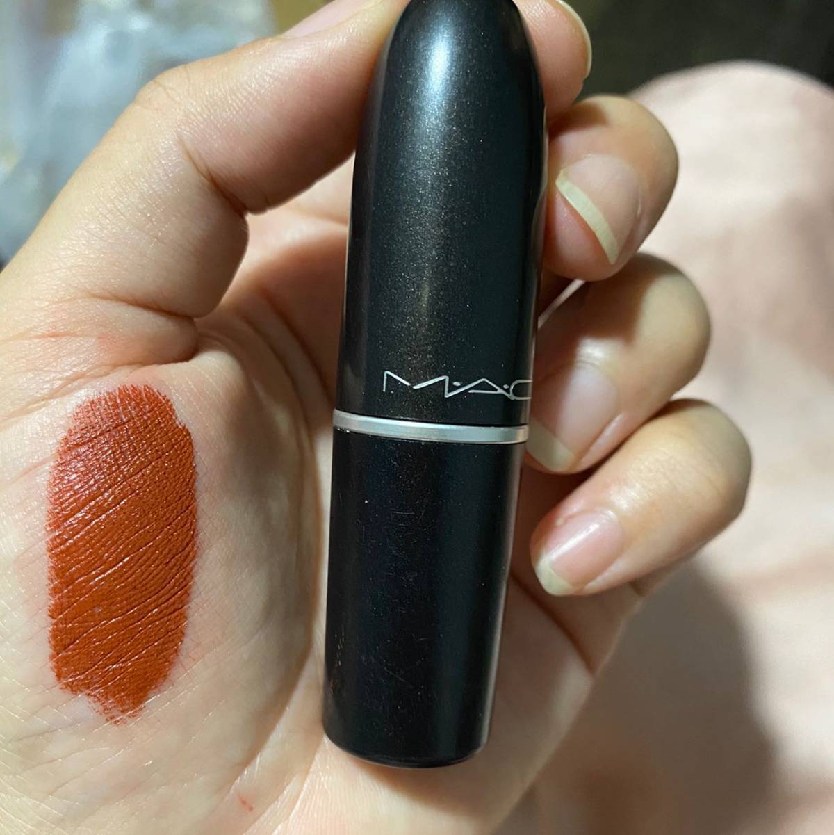 ▫️品牌：mac ▫️购买渠道：代购 ▫️肤质：唇部还比较饱