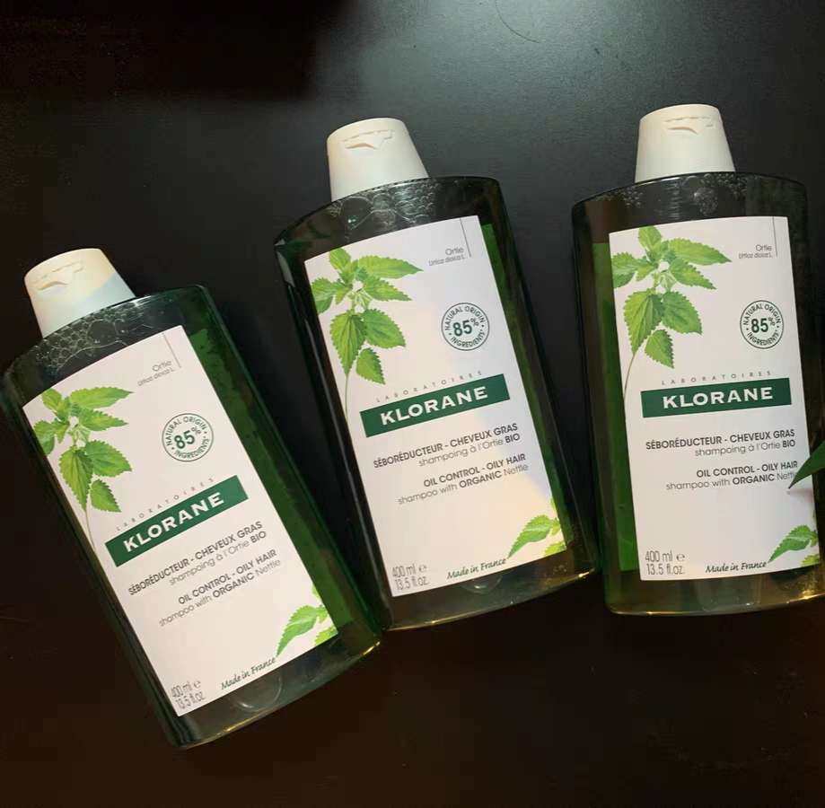 我是油性头发，日常怀疑自己有脂溢性。用过好多洗发水。目前觉得