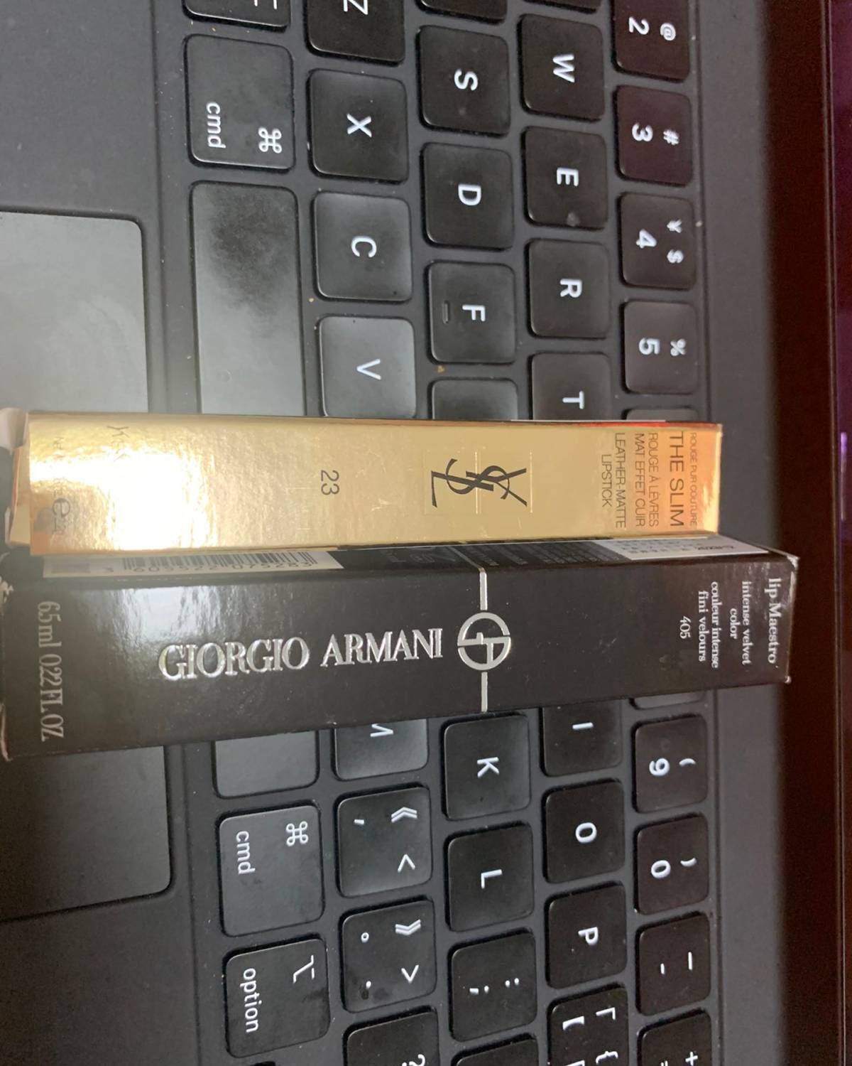 1.祖马龙杏花与蜂蜜100ml💰780 2.nars蜜粉�