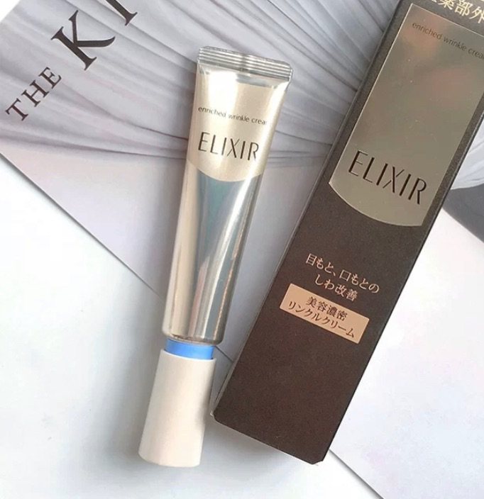 🟡我记得第一次入这款产品的时候是在哪里申请的试用，一个微信