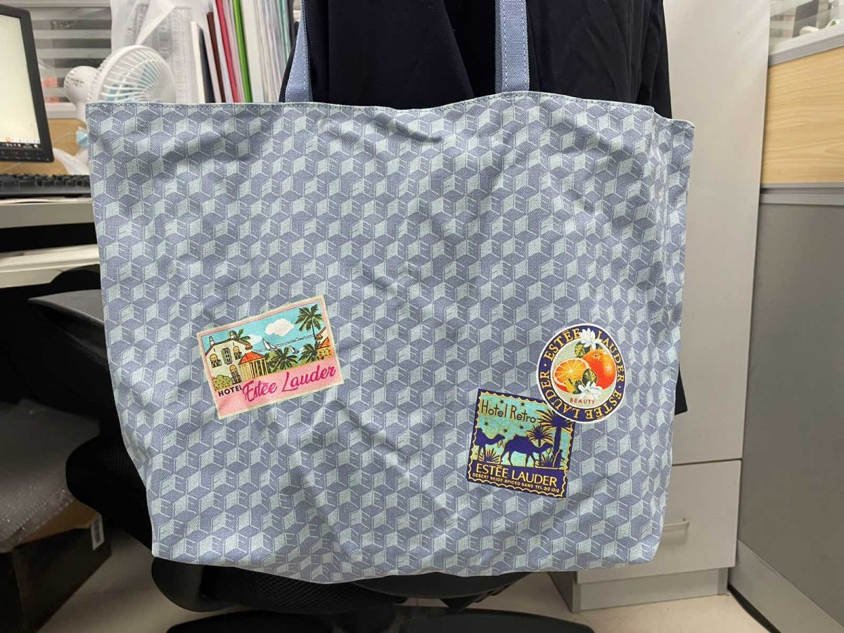 🎊购买网站：雅诗兰黛美国官网 🎊购买商品：DW粉底液；原