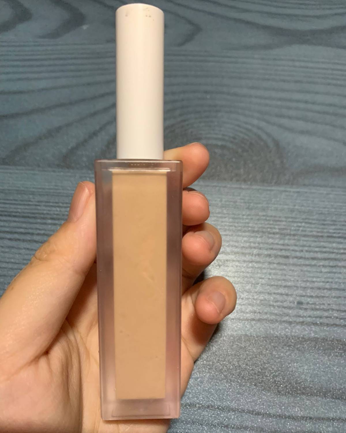 小奥汀首先这个包装很完美，看着就种高贵的感觉！颜值满分！ 其