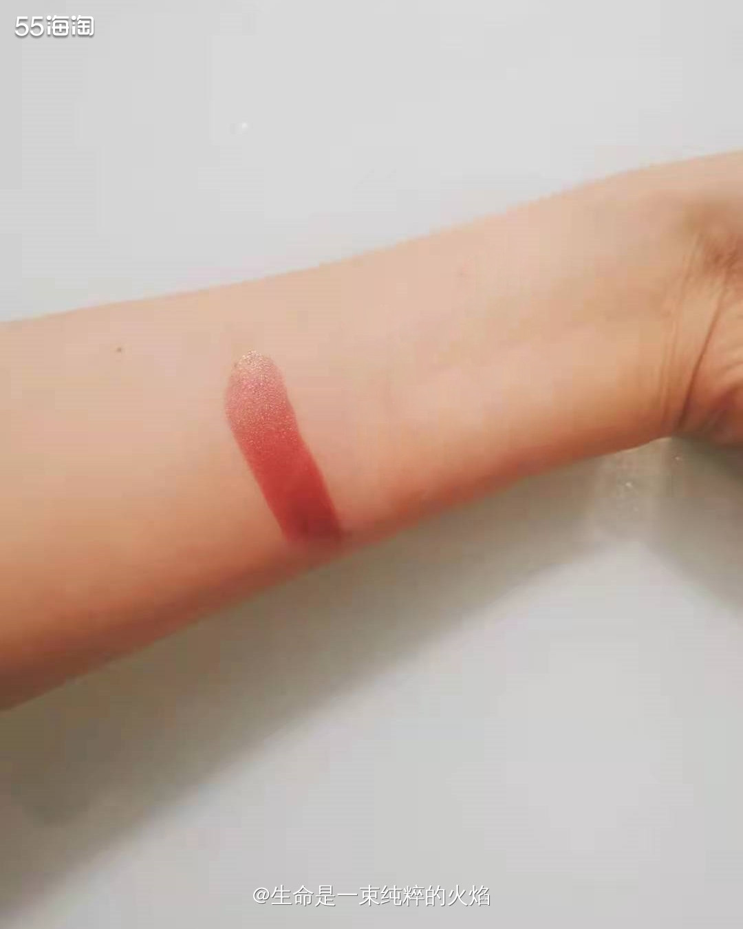 试色大王之粘杯超严重的雅诗兰黛420口红  ❤️说到雅诗兰黛
