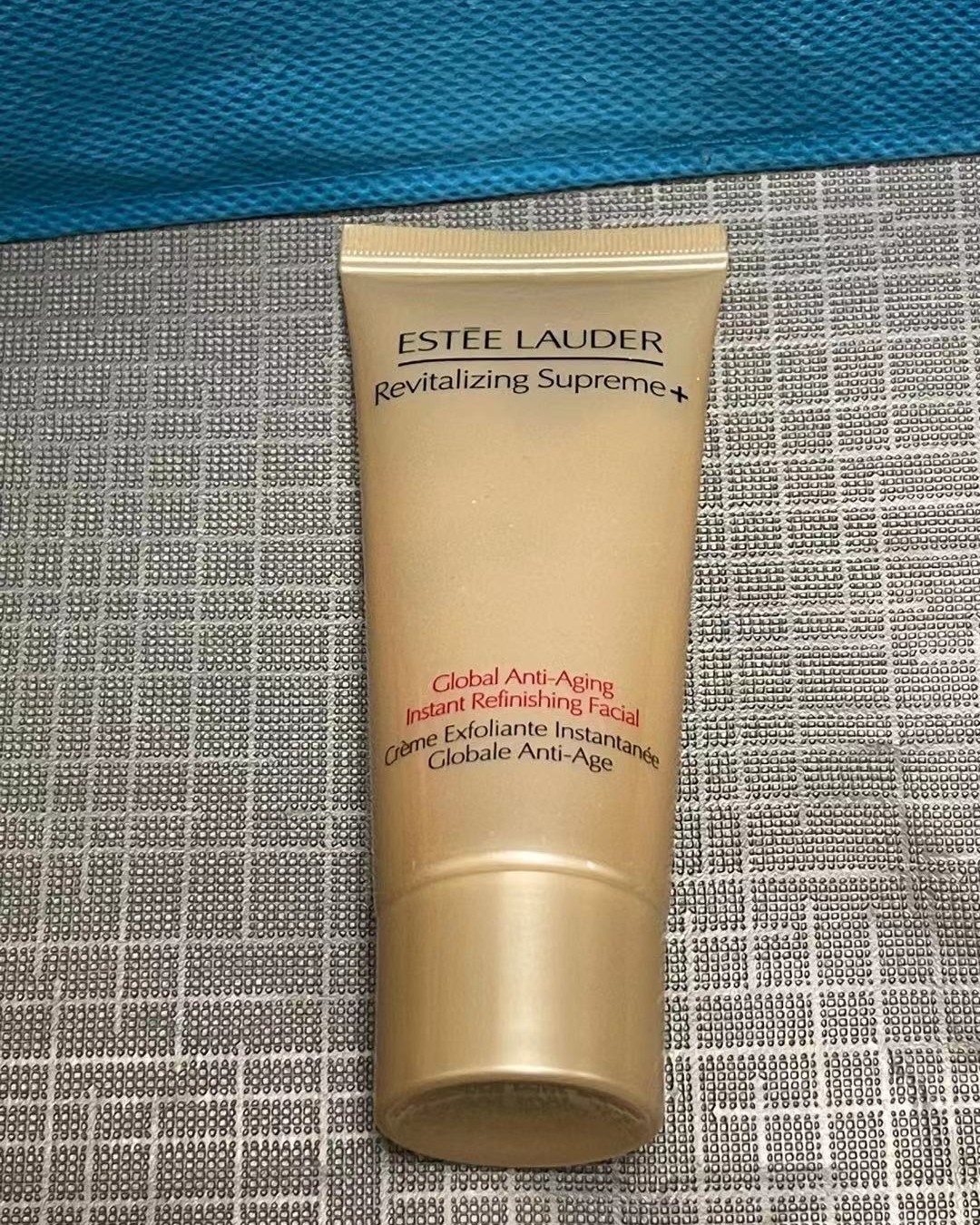 雅诗兰黛多效智妍洁面膏黄金高效磨砂去角质洗面奶小样   [烟