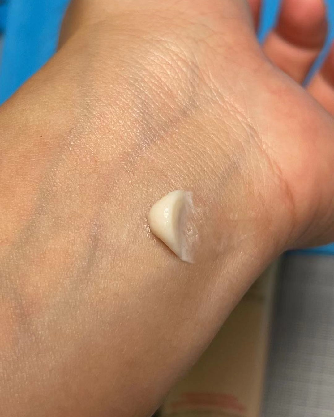 雅诗兰黛多效智妍洁面膏黄金高效磨砂去角质洗面奶小样   [烟