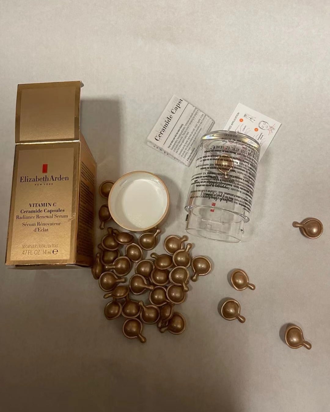 抗衰老是女生一定要重视的，过了25就要开始抗衰老了，同时20