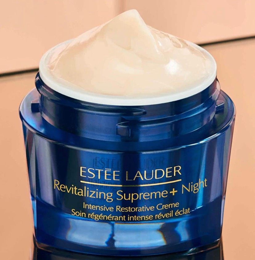 🔷 雅诗兰黛（Estee Lauder）创立于1946年．