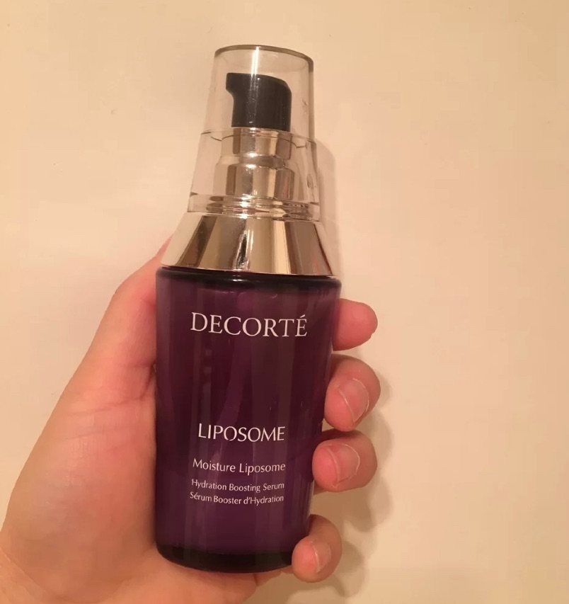 🟪黛珂这款补水精华，也算是它家的明星产品了，几乎全网好评，