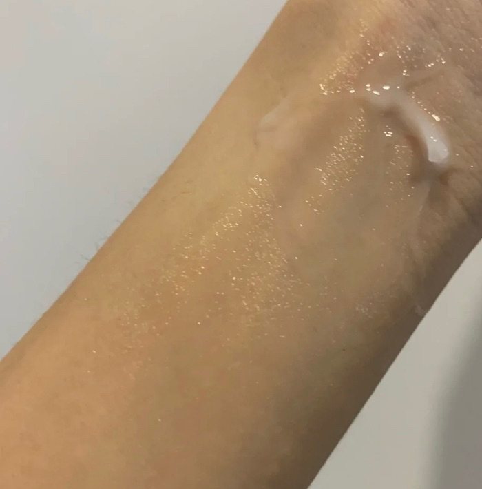🔊多年前就被种草大一款身体乳，大大小小也没买过很多瓶。感觉