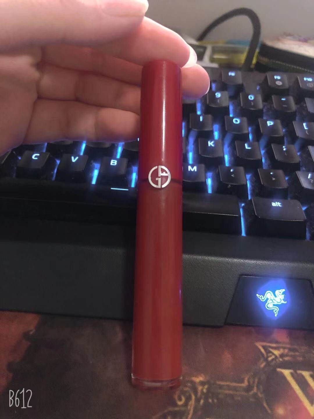 阿玛尼”传奇红管“405唇釉  ✅阿玛尼算是口红界的佼佼者了