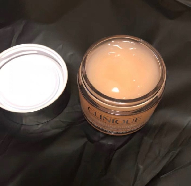 🔶 之前有用过一罐倩碧的水磁场面霜，我来跟大家分享一下我的