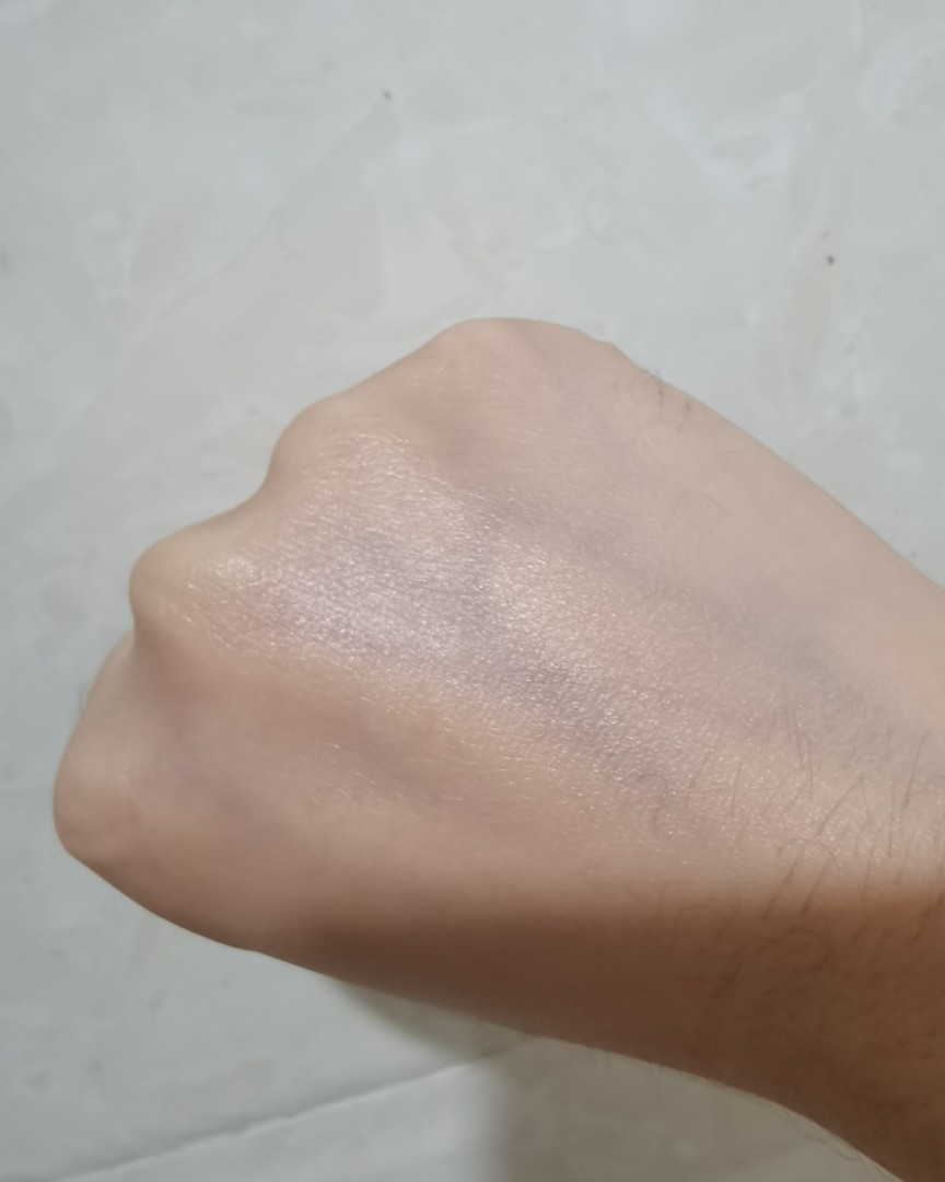 ✅脖子是女人的第二张脸，有时候脸部保养的再好，脖子有纹路年龄