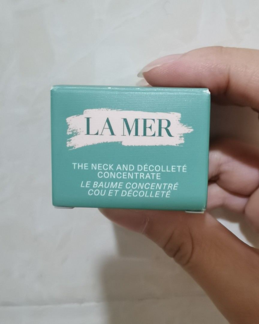 ✅脖子是女人的第二张脸，有时候脸部保养的再好，脖子有纹路年龄