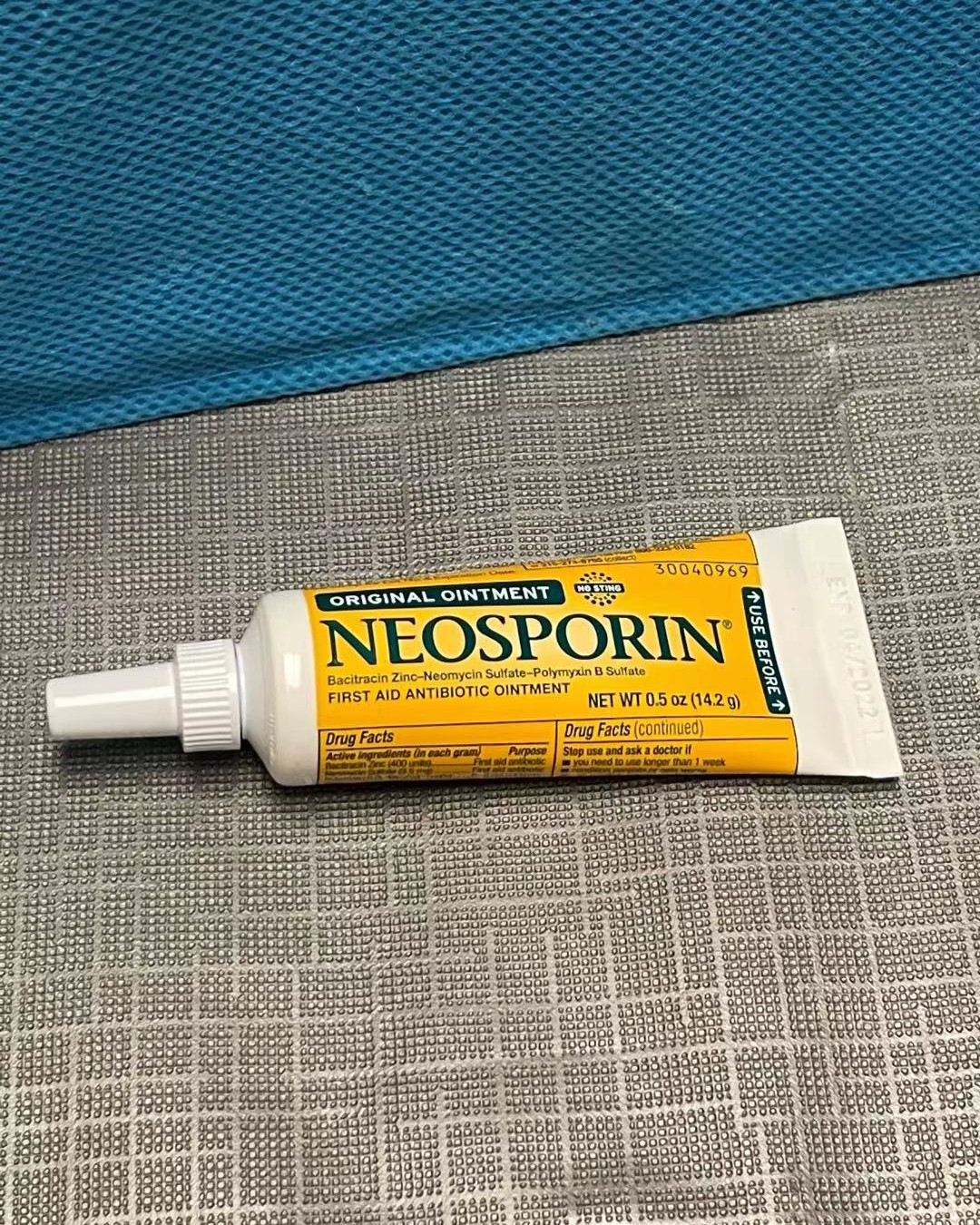美国Neosporin应急软膏擦割**消~止合   美国原装