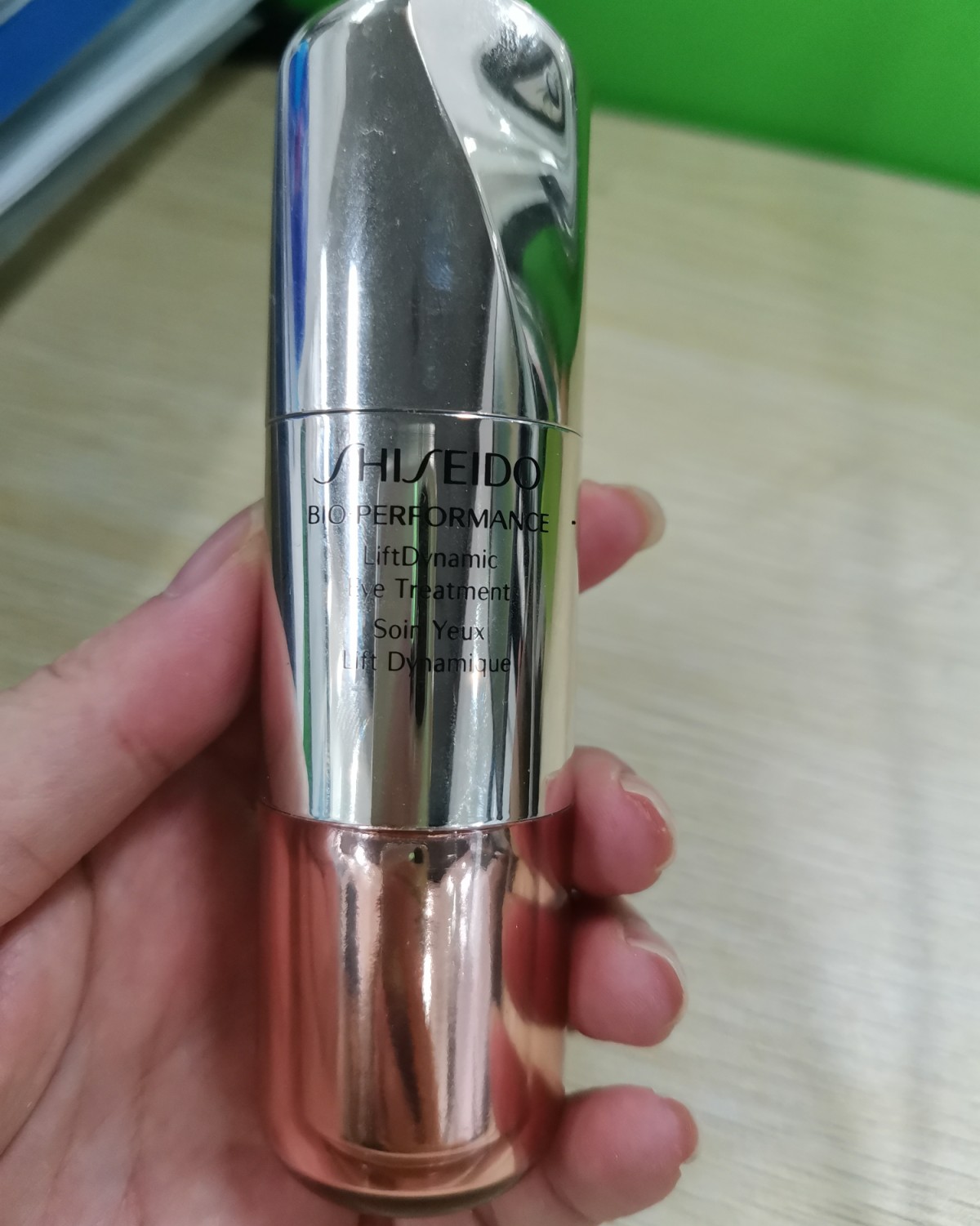 说起口碑眼霜，百优小钢炮眼霜应该不可不说吧。 ✅这款眼霜含有