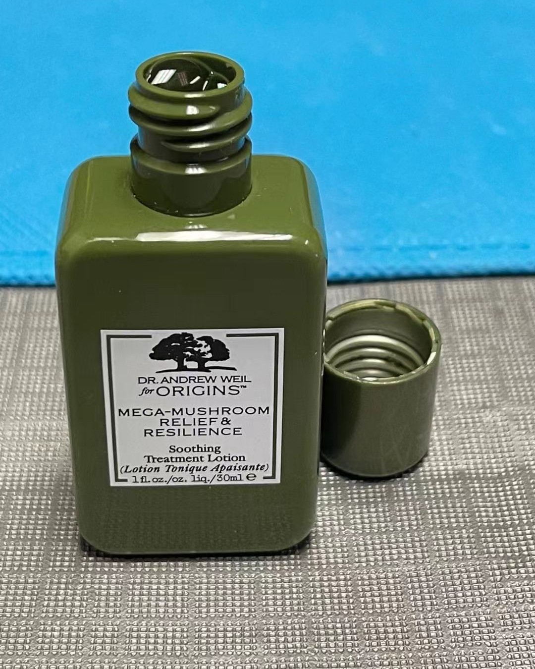 悦木之源菌菇水小样30ml灵芝焕能精华水   这款水之所以叫