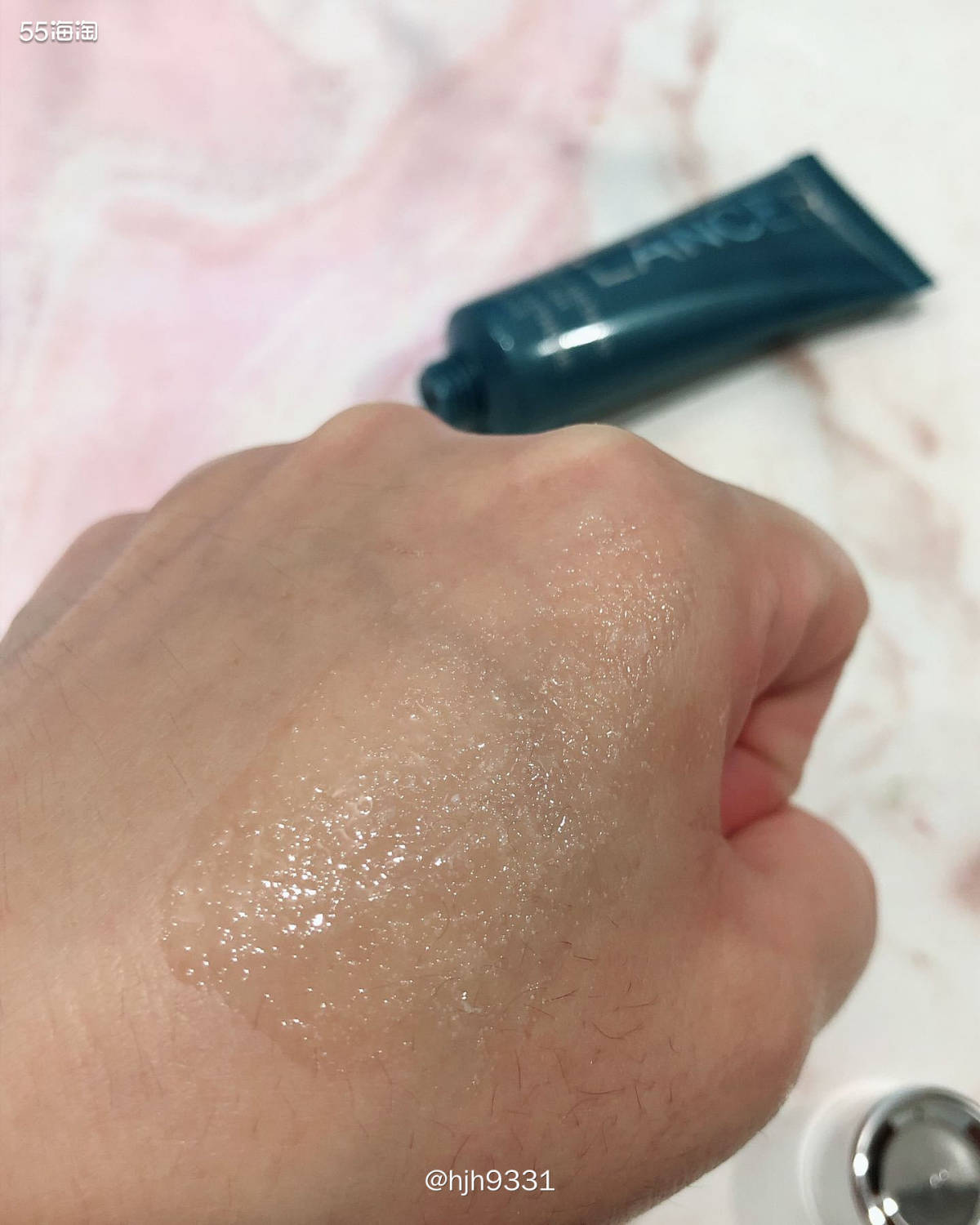 ✨Lancer的去角质磨砂膏也算是网红产品，很多美妆博主主推