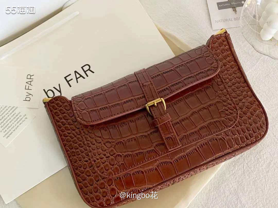 🔴火爆全网的By far腋下包，设计简单却不枯燥，简约又时