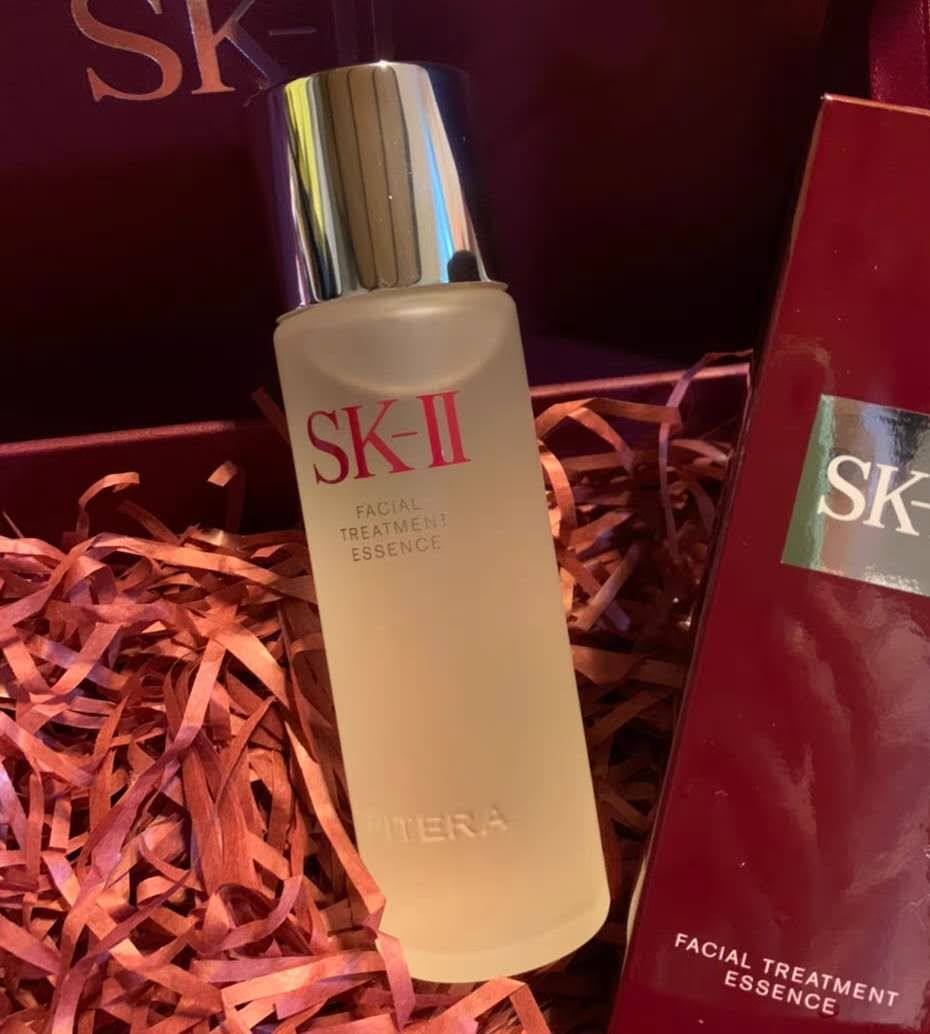 ✨SK2神仙水里面的重要成分是Pitera，是天然的酵母萃取