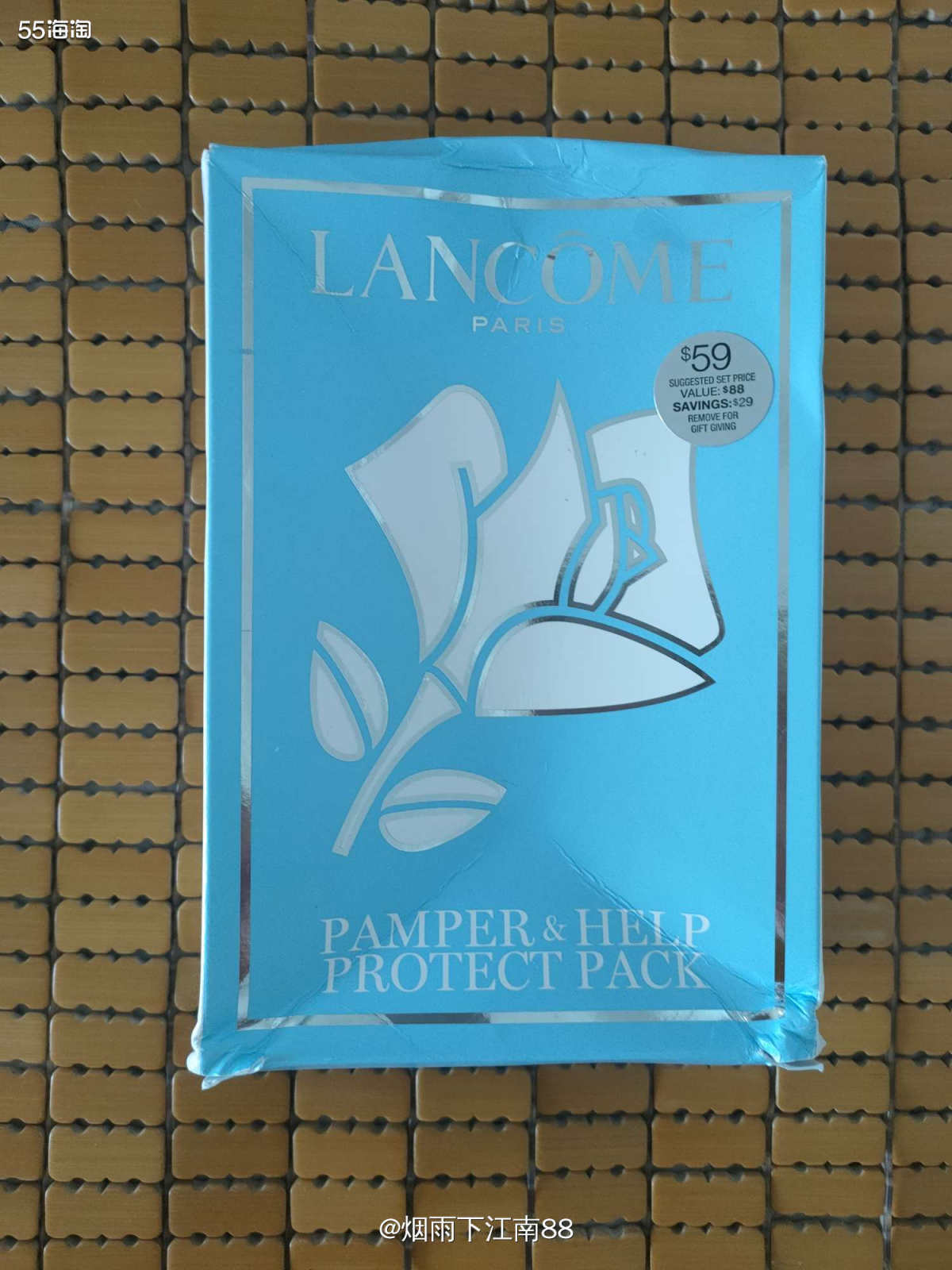 这几天收到中环的包裹都有点破损，本来这套梅西入手兰蔻三件套已