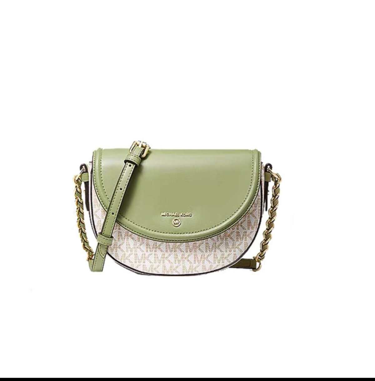 ⭐️这款包是去年的款，闺蜜送我的生日礼物。这款马鞍包是很经典