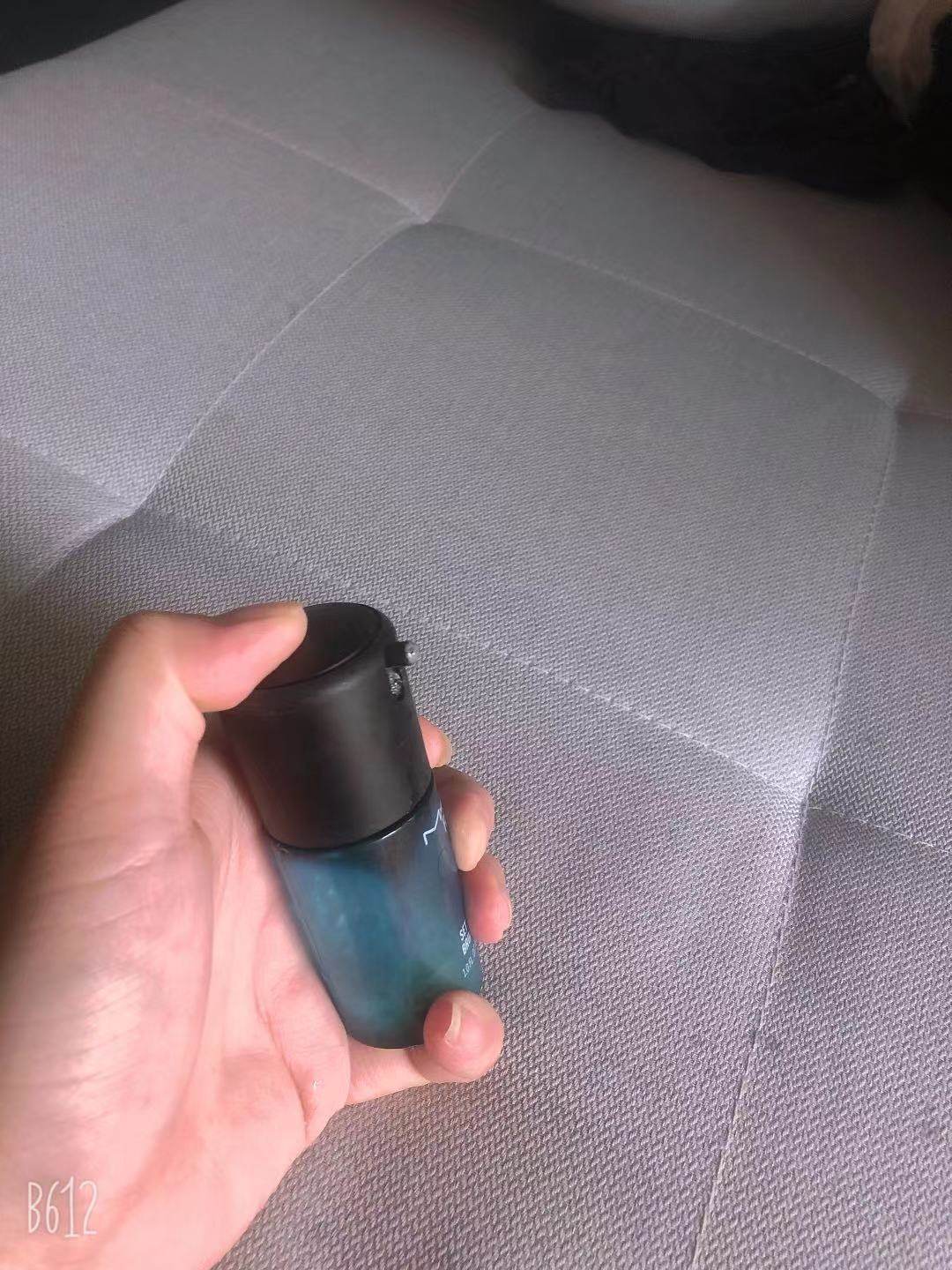 MAC魅可补水保湿定妆喷雾  ✅这款喷雾，是我姐姐送我的，没