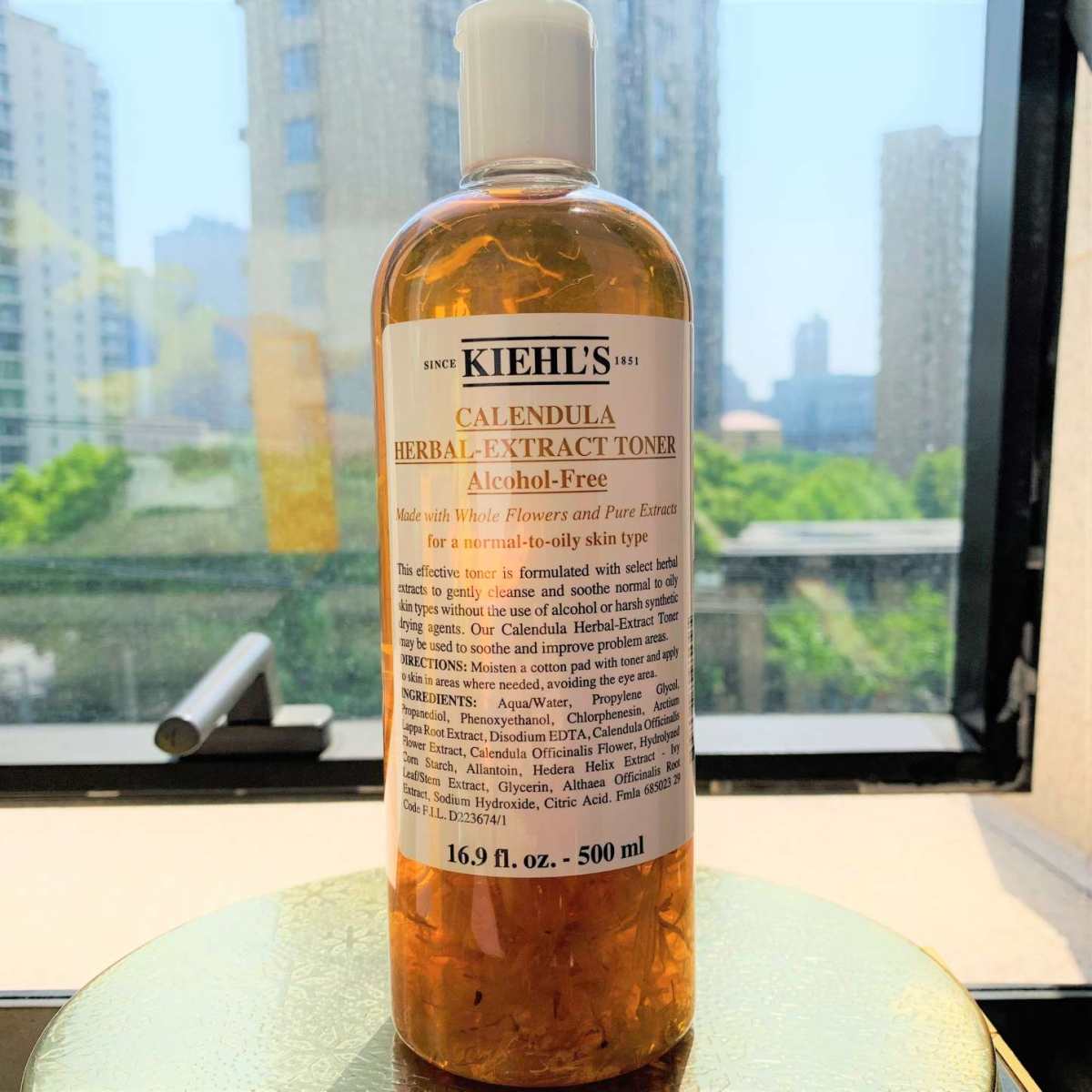 ✅科颜氏的金盏花爽肤水总体而言是一款口碑两级分化非常严重的水