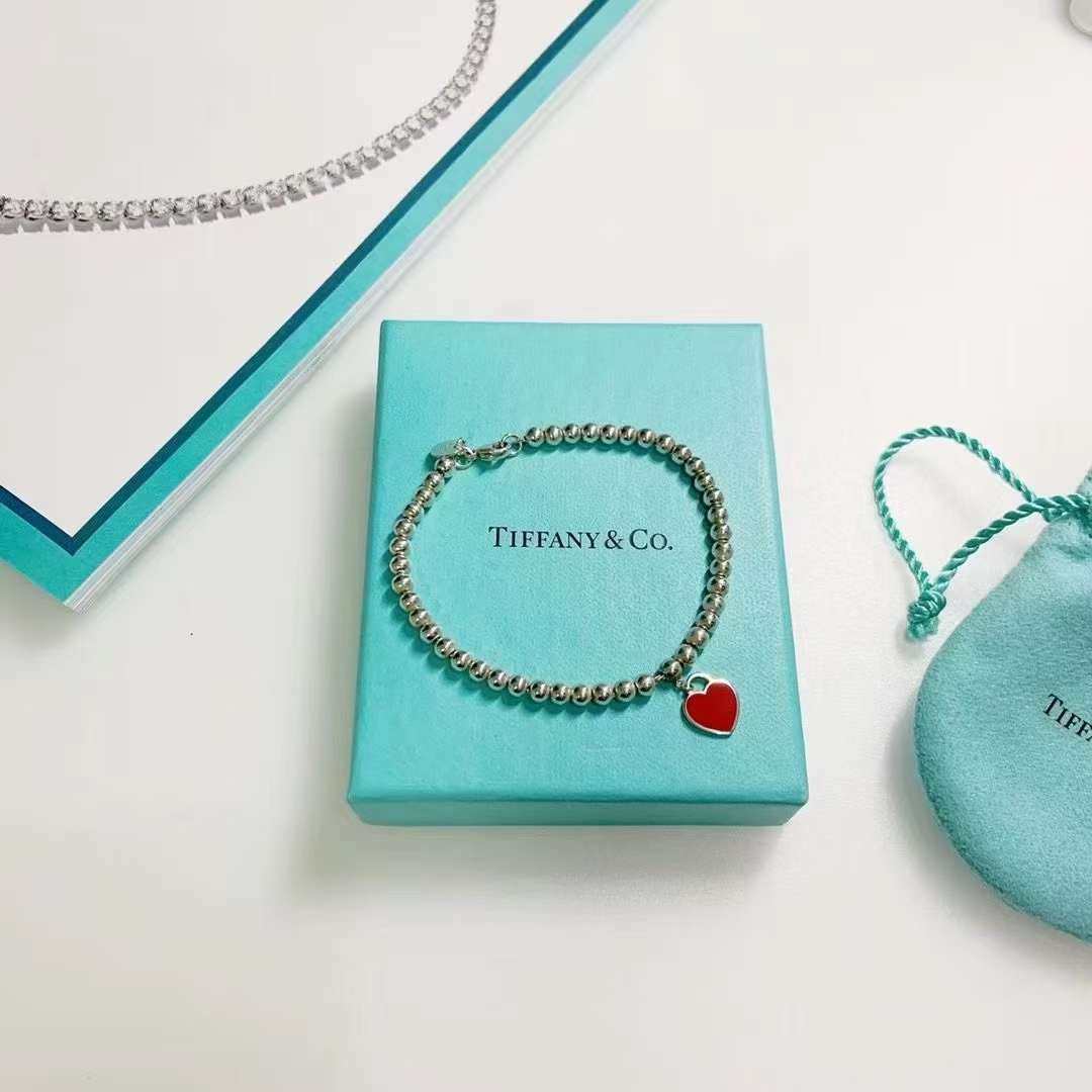 国内现货Tiffany 经典红心手链   有手提袋～💰1x