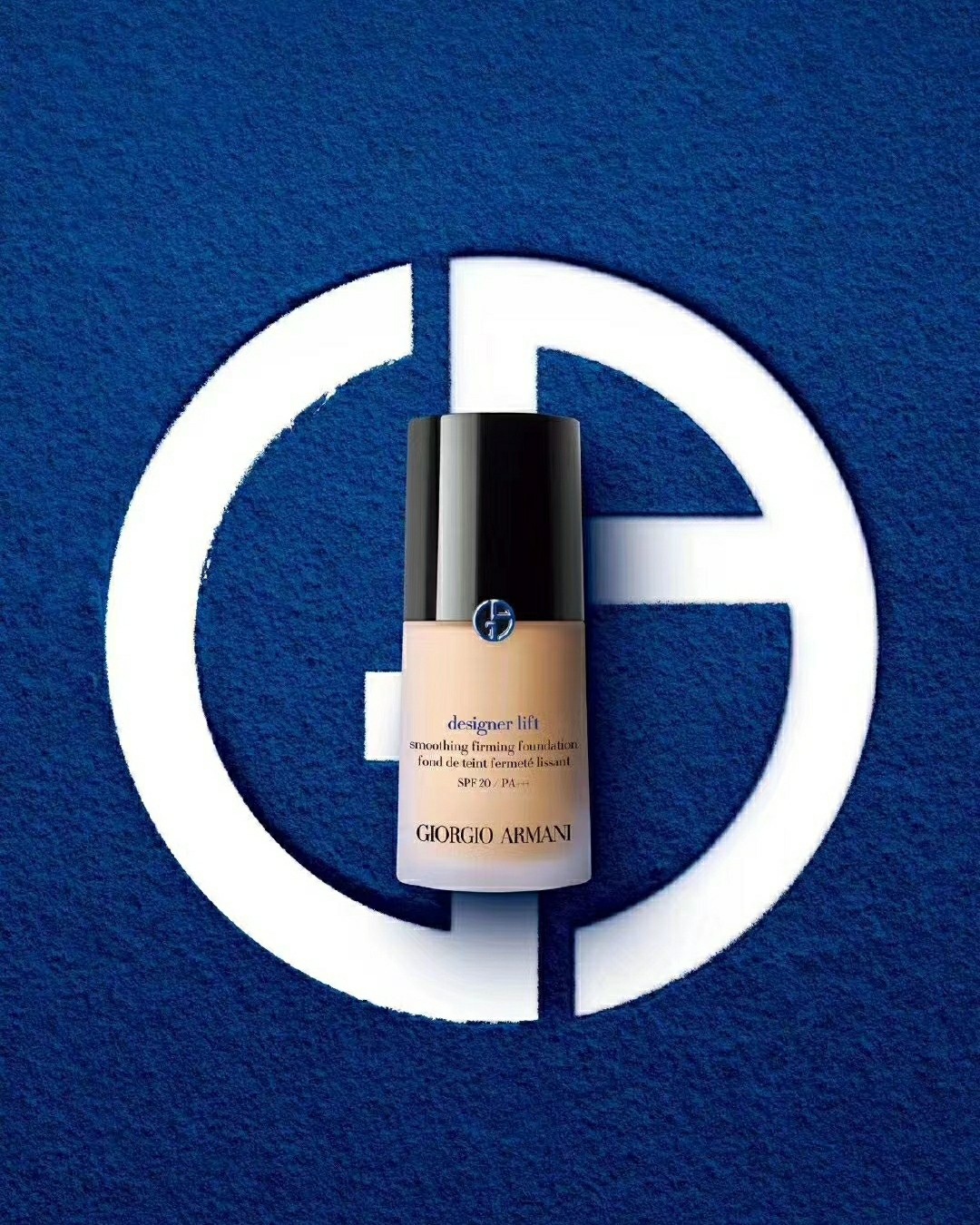 ❤️阿玛尼除了口红就粉底液了，粉底液真的很好用，保湿遮瑕持妆